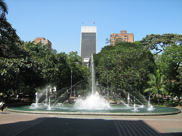 Parque_Bolivar-Medellin